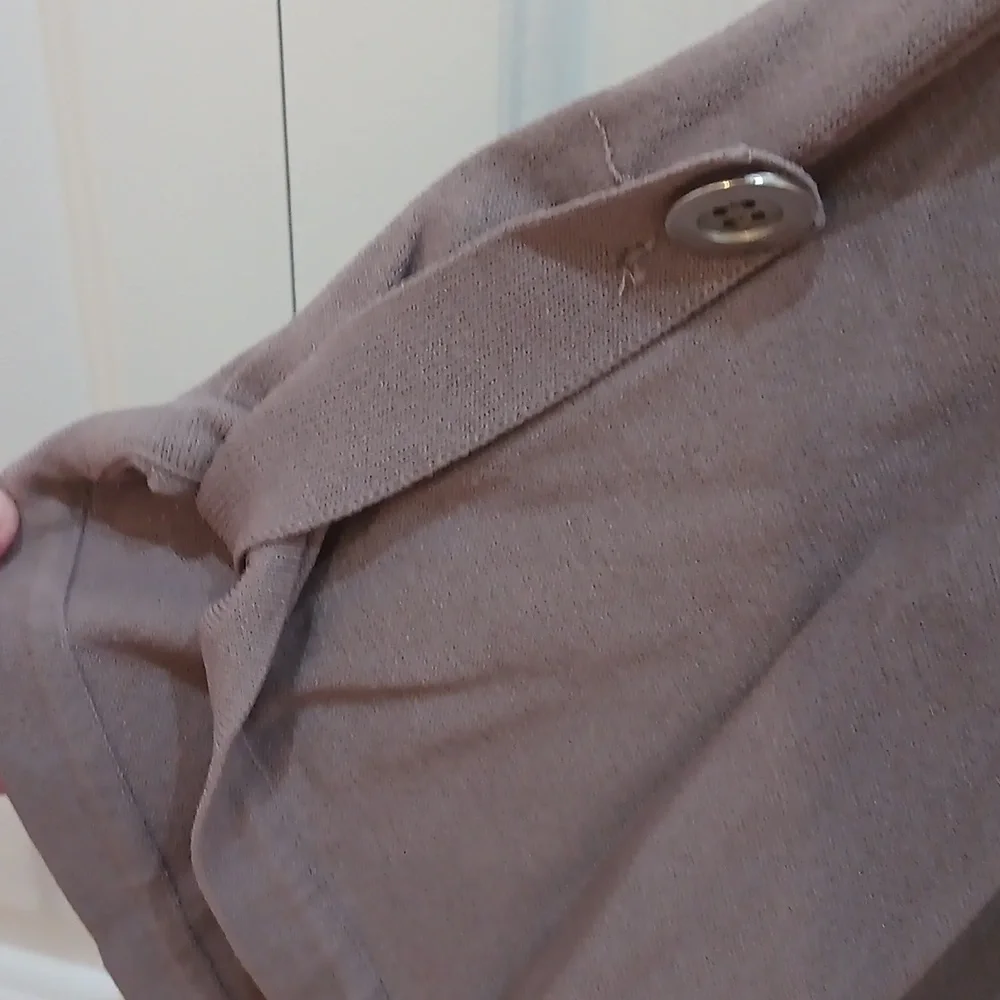 Women's sweater - Picture 2 of 3